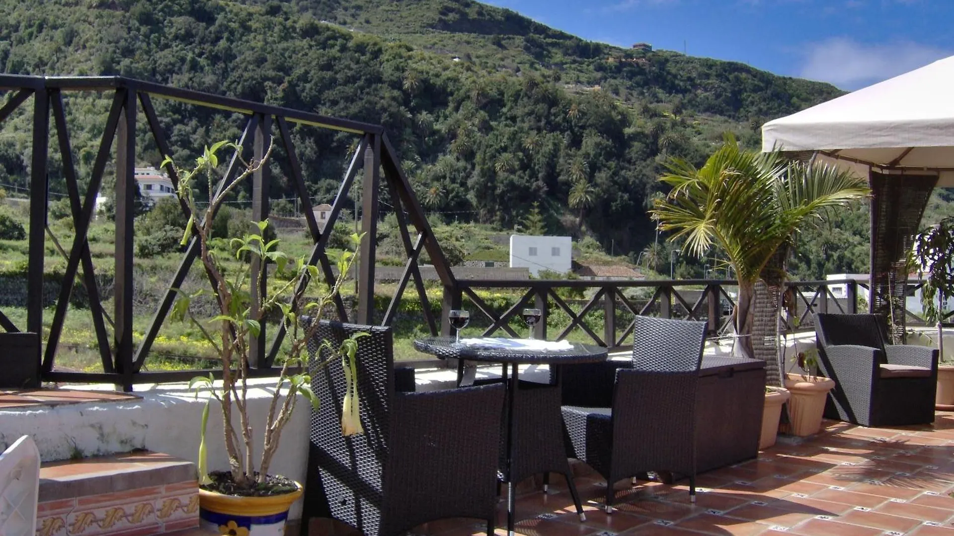 Moderne Ferienwohnung Mit Privatem Balkon Sowie Meer- Und Gebirgsblick Icod De Los Vinos Apartment