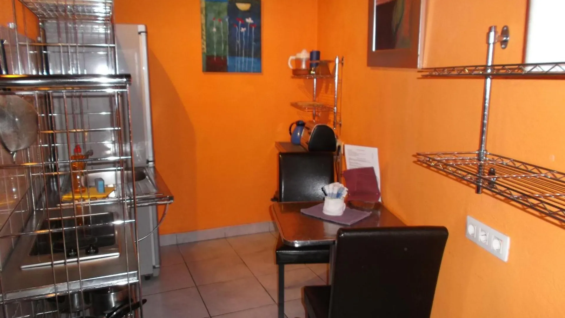 Moderne Ferienwohnung Mit Privatem Balkon Sowie Meer- Und Gebirgsblick Icod De Los Vinos